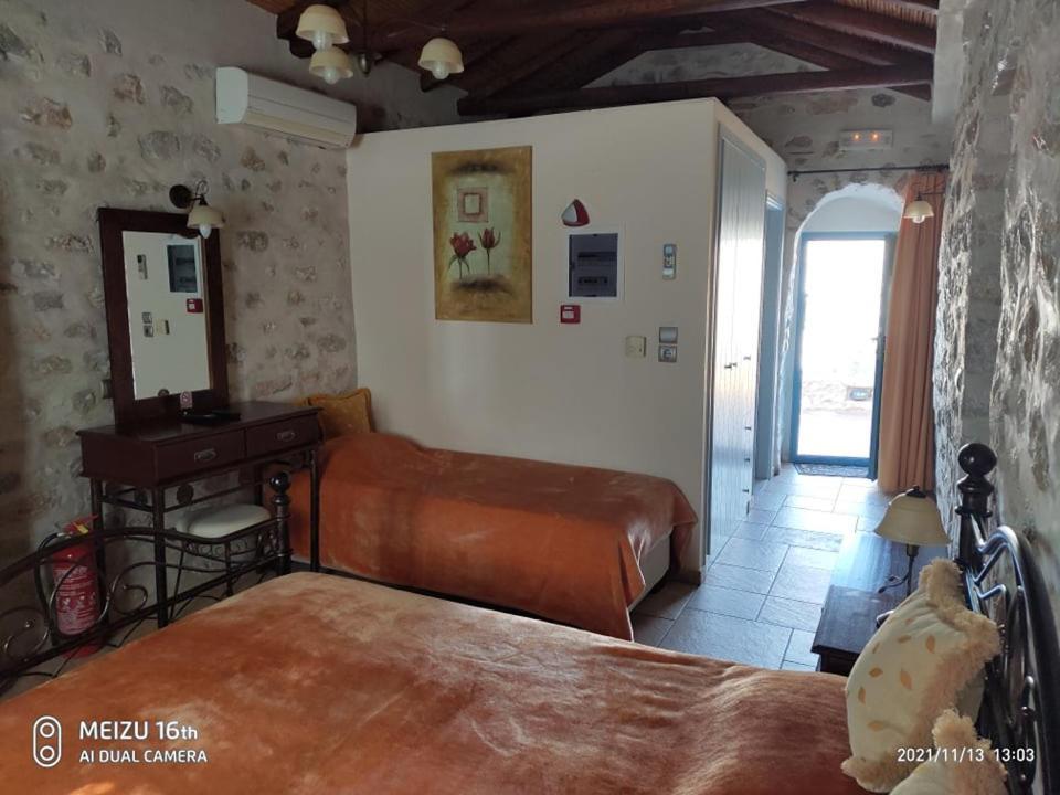 Petrounis Hotel Areopoli Dış mekan fotoğraf